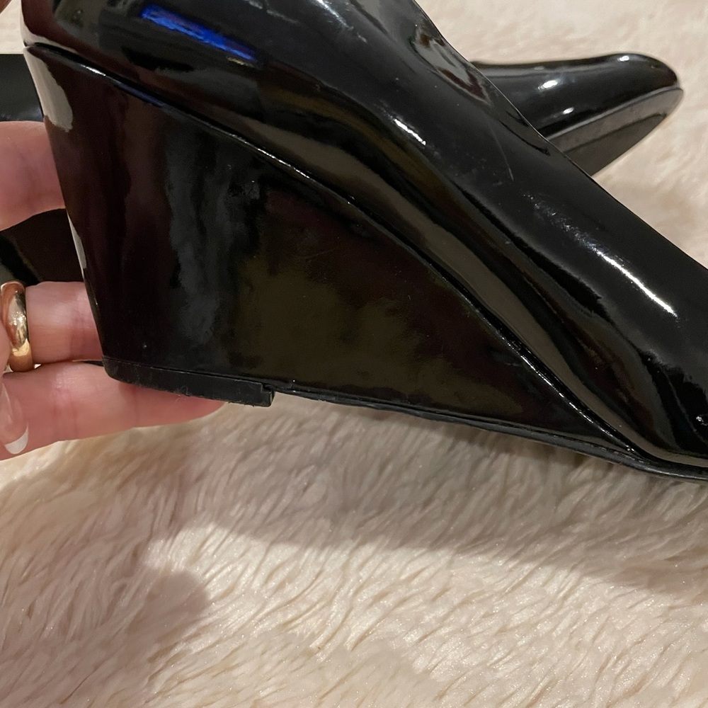 Nine West Wedge Heels - Picture 5 of 9